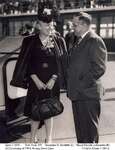 1945_new_york_ny_josephine_doolittle_and_mayor_7-209-a.jpg